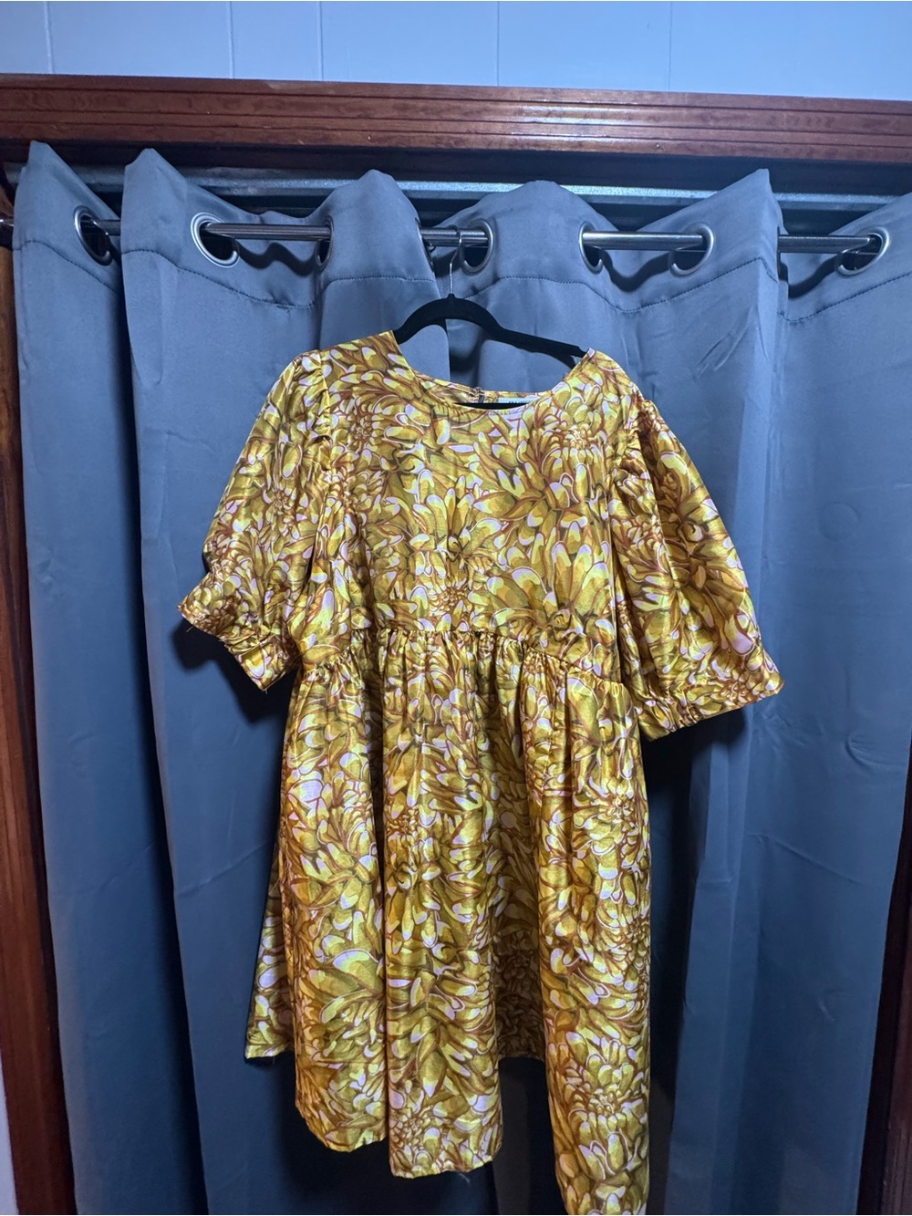 Kika Vargas by Target Golden Floral Short Sleeve Babydoll Dress